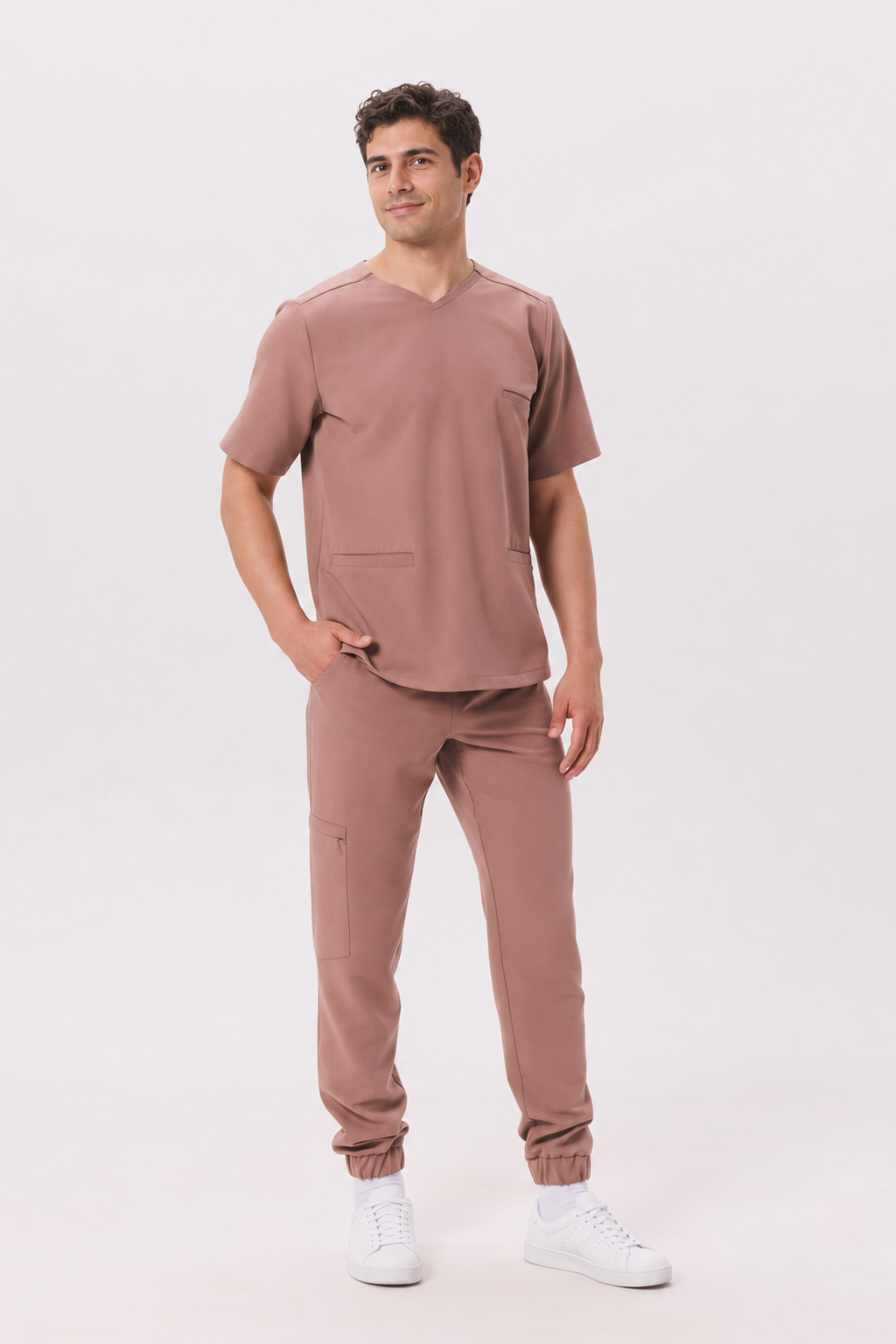 Blusa médica de hombre con bolsillos Nico, color almendra, frente