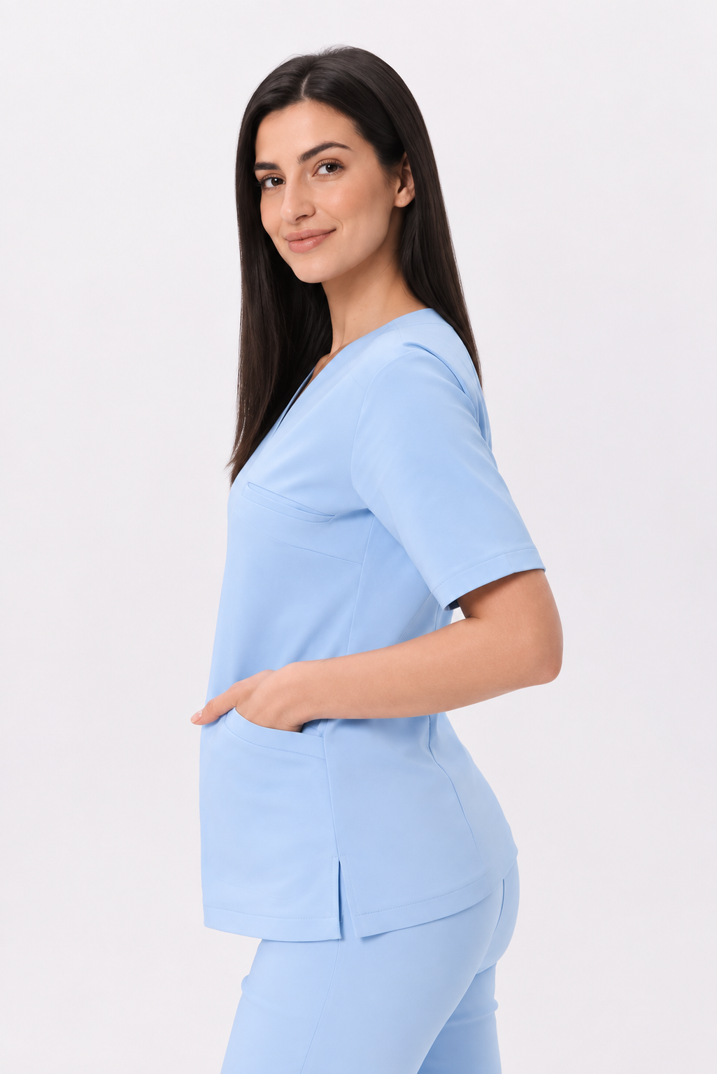 Pantalón médico de mujer skinny Ella, color azul pastel, tres cuartos