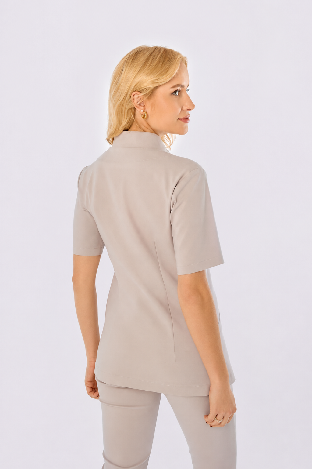 Túnica médica de mujer con broches Noel, color beige, espalda